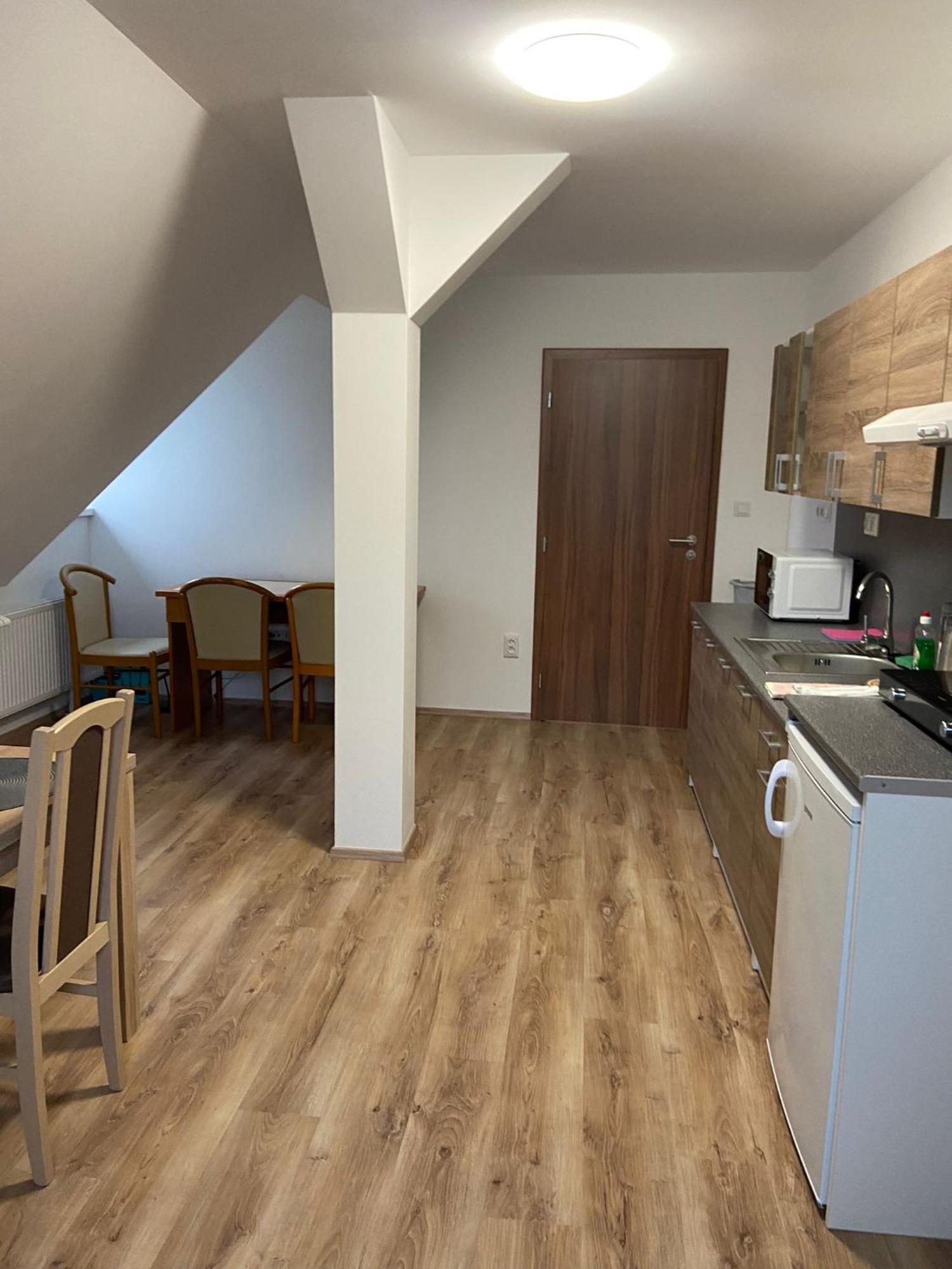 Ferienwohnung Tvm Ostrava Exterior foto