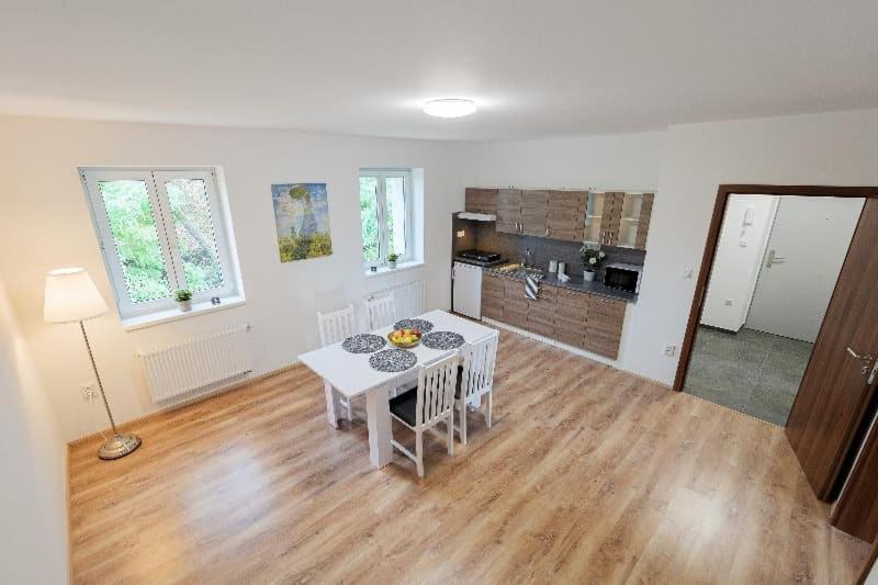 Ferienwohnung Tvm Ostrava Exterior foto